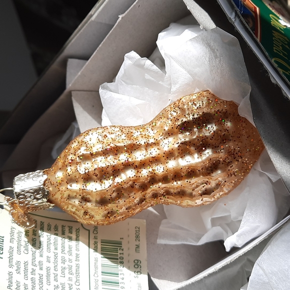 Peanut 🥜 Old World Christmas Glass Ornament Pregnant Nickname Holiday Keepsake - Picture 2 of 3